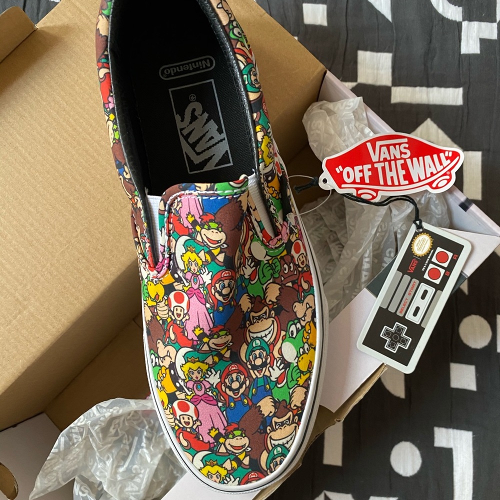 Super rare collectable NIB Nintendo Vans